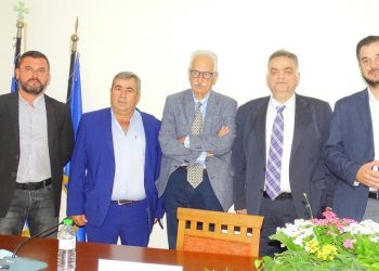 Με επιτυχία η ιατρική ημερίδα στην Λυγαριά με τον Καθηγητή Κων/νο Γουργουλιάνη