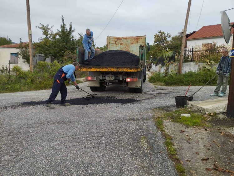 Συντήρηση και επισκευή οδών και οδοστρωμάτων στην Τ.Κ. Λογγά Δήμου Μετεώρων