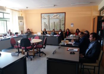 Στο 2ο Γυμνάσιο ο διευθυντής ΔΕ και ο προϊστάμενος εκπαιδευτικών θεμάτων