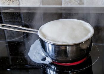 Απίστευτο συμβάν στον Βόλο: Άφησε την κατσαρόλα να βράζει και έφυγε από το σπίτι