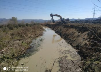 Σε εξέλιξη αντιπλημμυρικά έργα της Περιφέρειας σε ρέματα και ποτάμια