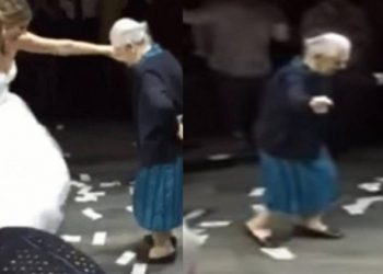 Θα το ζήλευε και ο Μητροπάνος: Το «βαρύ» ζεϊμπέκικο 98χρονης Ελληνίδας γιαγιάς στον γάμο της εγγονής της (video)