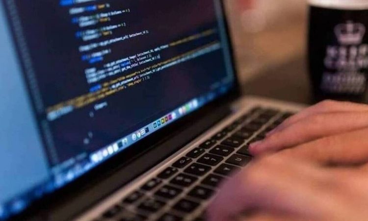 Γερμανία: Καρατομήθηκε αξιωματούχος για ύποπτες επαφές με την Ρωσία