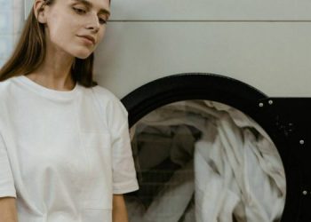 10 απίθανα πράγματα που δεν πίστευες ότι πλένονται στο πλυντήριο