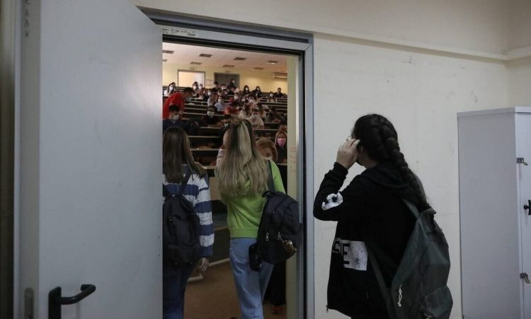 Μετεγγραφές φοιτητών: Τέλος χρόνου για την υποβολή αιτήσεων