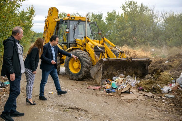 ΤΥΡΑΣ και Δήμος συνέλεξαν 49 φορτηγά απορρίμματα  στον περιφερειακό Μύλος Τσαγκάδα – Κόμβος ΟΑΕΔ