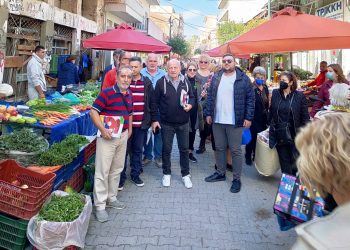 Επίσκεψη κλιμακίου του ΣΥΡΙΖΑ-ΠΣ Τρικάλων στη λαϊκή αγορά των Τρικάλων