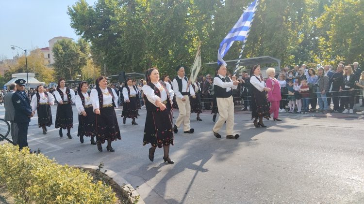 Σύλλογο Αργιθεατών Τρικάλων-Τιμή και δόξα στους ήρωες του 1940
