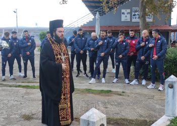 Τρισάγιο στη μνήμη Εξηνταφώτη – Λαζαρίδη από τον ΑΟ Τρίκαλα