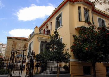 Συνεχίζεται η λειτουργία του ΚΕΘΕΑ ΠΙΛΟΤΟΣ στο Βόλο και του ΚΕΘΕΑ ΕΞΟΔΟΣ στη Λάρισα