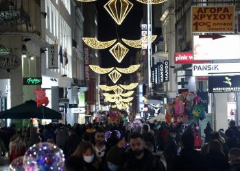 Εορταστικό ωράριο: Πώς θα λειτουργήσουν τα καταστήματα τα Χριστούγεννα