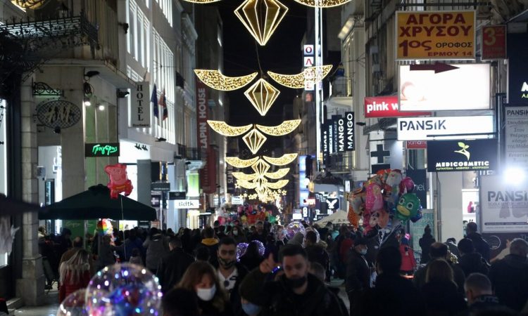Εορταστικό ωράριο: Πώς θα λειτουργήσουν τα καταστήματα τα Χριστούγεννα