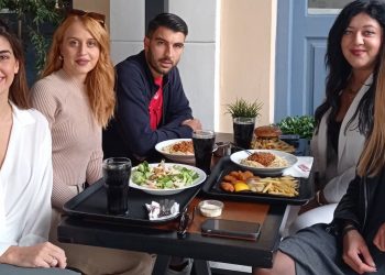 Κάθε μέρα είναι ευκαιρία για Goody’s Burger House… όταν έχεις καλή παρέα