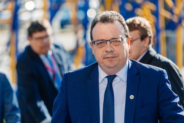 Την Κυριακή 20 Νοεμβρίου ο Σωκράτης Φάμελος στην Πύλη