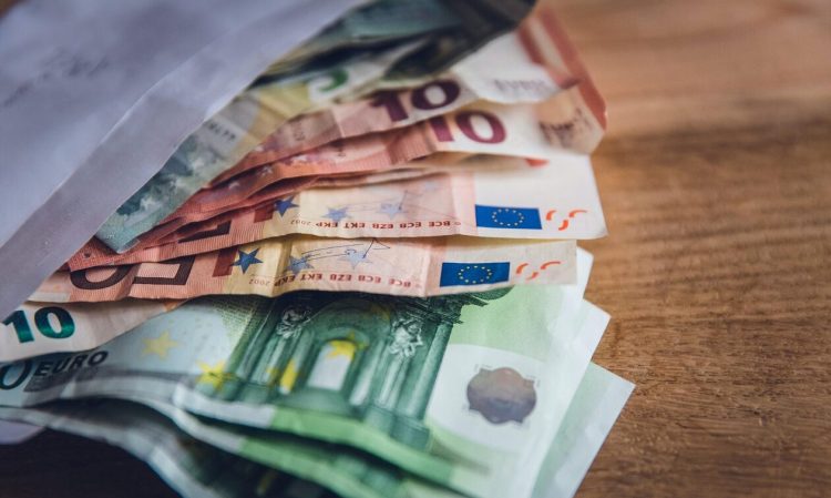 Επιταγή Ακρίβειας: Τα κριτήρια για τους δικαιούχους – Ποιοι κόβονται