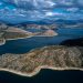Υλίκη: Η μεγάλη λίμνη που προσπερνάμε στην εθνική οδό