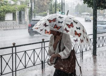 Καιρός: Επιδείνωση από το απόγευμα – Βροχές, καταιγίδες, χαλαζοπτώσεις