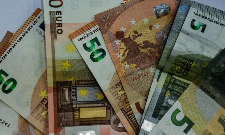Φορολοταρία: Πότε κληρώνει 1,2 εκατ. ευρώ σε 12 υπερτυχερούς