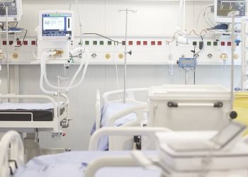 Ηράκλειο: Στην Εντατική 4χρονη που κατάπιε φιστίκι