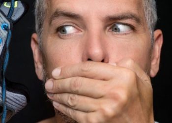 Tips για να μη μυρίζουν τα παπούτσια
