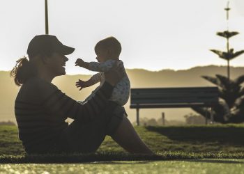 Επιπλέον ημέρες άδειας για τις μονογονεϊκές οικογένειες