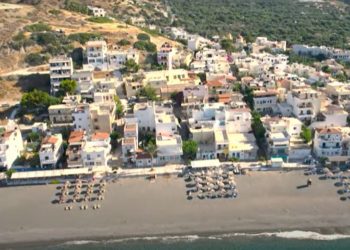 Αυτό είναι το χωριό στην Κρήτη που “θέλει να μετακομίσει όλη η Ευρώπη” (βίντεο)