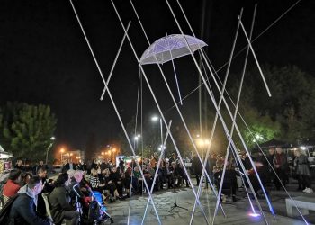 Εγκαινίαστηκε η… ομπρέλα του Ζογγολόπουλου στην Ασληπιού
