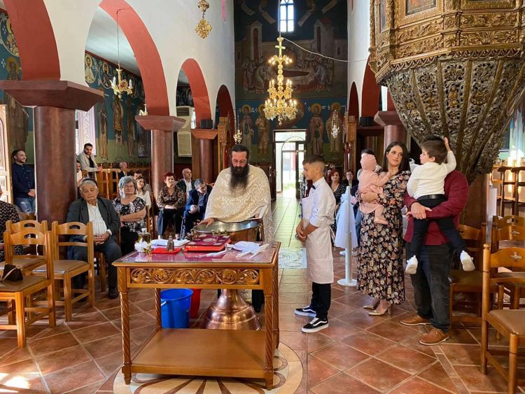 Μια μοναδική βάφτιση για την μικρή Ελένη