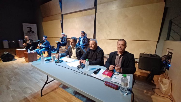 Σημείο Εξόδου Ένα… Η παρουσίαση του βιβλίου του Γιώργου Πολυμενάκου που εξελίχθηκε σε μία υπέροχη μουσική βραδιά