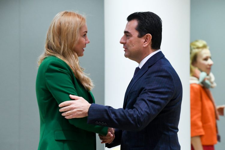 Σκρέκας: «Δεν υπάρχει χρόνος, λύση άμεσα με ρεαλιστικό πλαφόν»