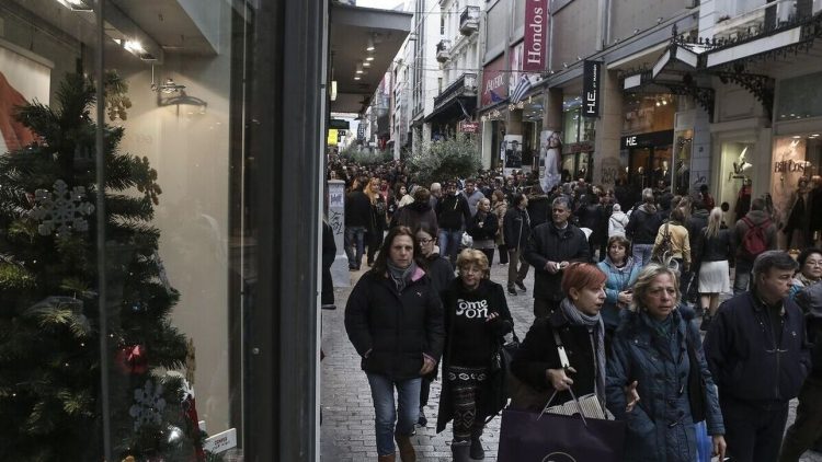 Εορταστικό ωράριο: Πώς λειτουργούν τα καταστήματα σήμερα 24/12