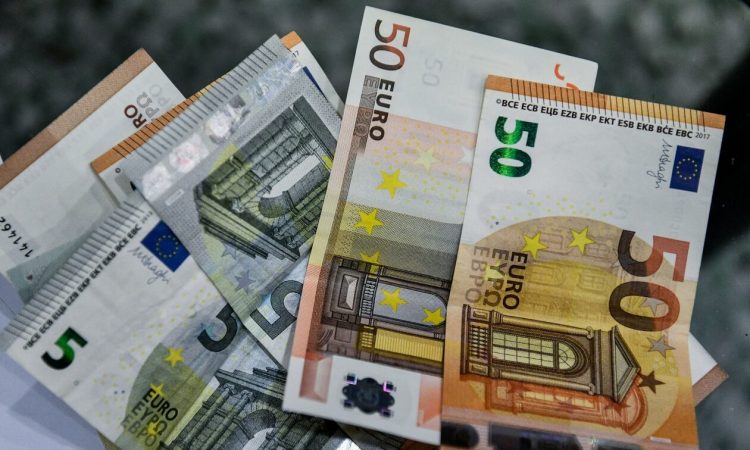 Διπλό επίδομα παιδιού τον Δεκέμβριο: Πότε πληρώνεται