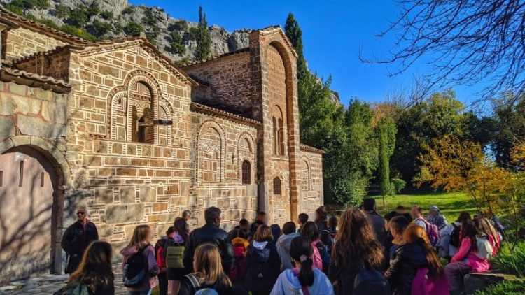 Εκπαιδευτική επίσκεψη του 3ου Δημοτικό Σχολείο Καρδίτσας στην Πύλη