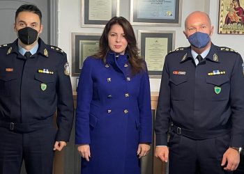 Στην Αστυνομική Διεύθυνση Τρικάλων η Βουλευτής Κατερίνα Παπακώστα