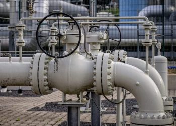 Πέφτουν οι τιμές στο φυσικό αέριο – Η Ρωσία ανοίγει τη στρόφιγγα