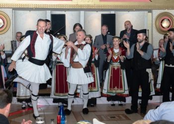 Άριστες εντυπώσεις από το χορευτικό συγκρότημα του Δήμου Τρικκαίων στο Πανελλήνιο Νοσηλευτικό Συνέδριο