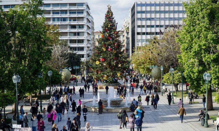 Εορταστικό ωράριο: Ανοιχτά σήμερα Κυριακή τα μαγαζιά – To ωράριο για εμπορικά και Σούπερ μάρκετ
