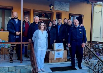 Παραδόθηκαν στο Γηροκομείο οι προσφορές από το τουρνουά μπάσκετ αλληλεγγύης του Δ. Τρικκαίων
