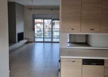 Ενοικιάζεται διαμέρισμα στο 97τ.μ. στο κέντρο των Τρικάλων