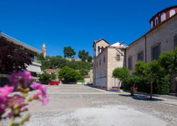 Προχωρούν και οι διαδικασίες για τη νέα πλατεία σε 4ο Δημοτικό – Ι.Ν. Παναγίας Επίσκεψης