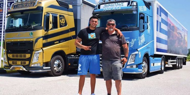 Οι γεμάτοι υπερηφάνεια Τρικαλινοί που ταξιδεύουν σε όλη την Ευρώπη προβάλλοντας την ιστορία της Ελλάδας..!