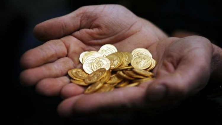 Κλοπή με λεία χρυσές λίρες στα Τρίκαλα-Συνελήφθησαν 2 γυναίκες κι 1 άντρας