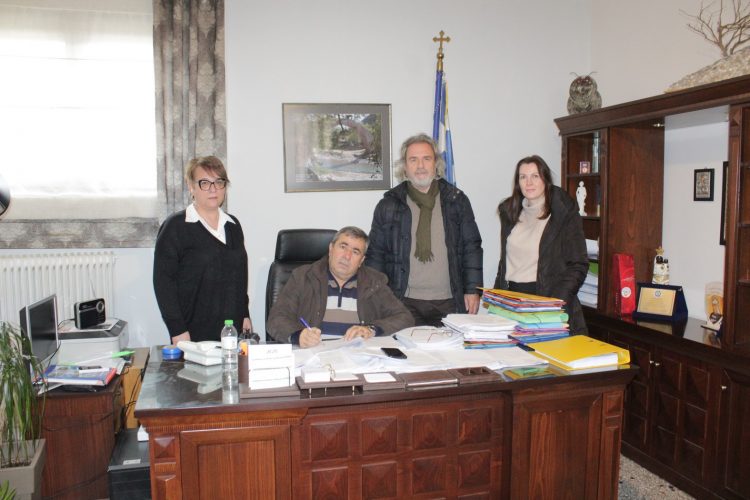 Υπογράφηκαν συμβάσεις για «Ενεργειακή Αναβάθμιση Γυμνασίου και Γενικού Λυκείου Πύλης»