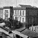 Εξάρχεια: Μία μακριά διαδρομή από τη λαμπρή λεωφόρο στα υποφωτισμένα στενά