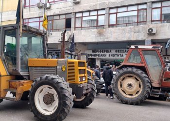 Με τα τρακτέρ στο κέντρο των Τρικάλων οι αγρότες-Κινητοποίηση σήμερα για την διεκδίκηση των αιτημάτων τους