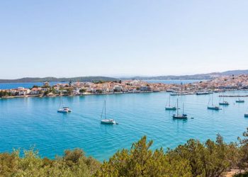Ερμιόνη: Βόλτα στη μαγευτική χερσόνησο της Πελοποννήσου