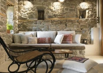 Η μεταμόρφωση ενός στάβλου του 1903 στην Καρδίτσα σε ένα υπέροχο σπίτι