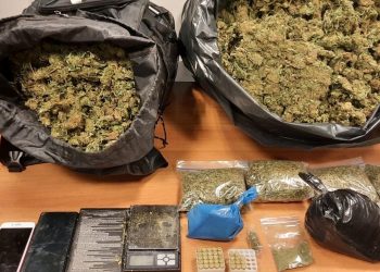 Απίστευτη σύλληψη στην Κρήτη: Κάλεσαν την οδική για αυτοκίνητο που είχαν κρύψει 13 κιλά χασίς