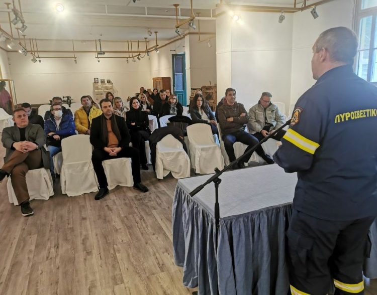 Ενημερωτική δράση για προστασία πολιτών και υπαλλήλων σε εγκαταστάσεις του Δήμου Τρικκαίων