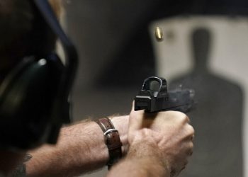 ΗΠΑ: Οι μισές από τις ένοπλες επιθέσεις πυροδοτούνται από προσωπικές ή εργασιακές διαφορές